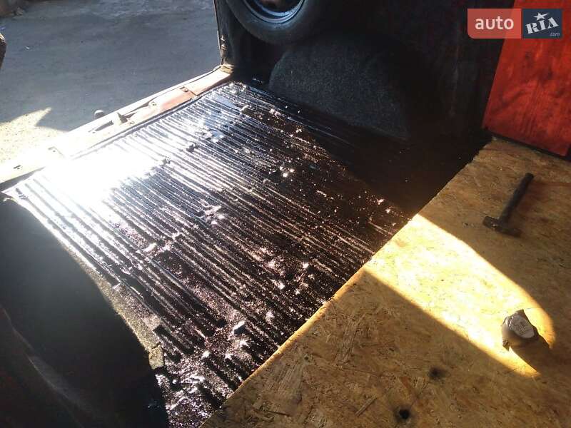 Минивэн Volkswagen Transporter 1991 в Киеве