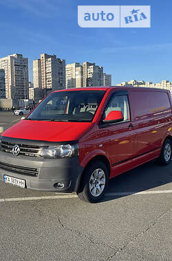 Вантажний фургон Volkswagen Transporter 2012 в Києві