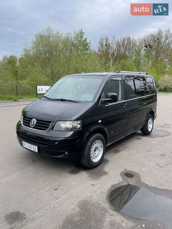 Минивэн Volkswagen Transporter 2007 в Любомле
