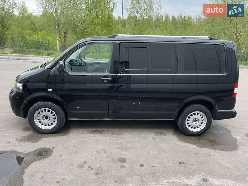 Минивэн Volkswagen Transporter 2007 в Любомле