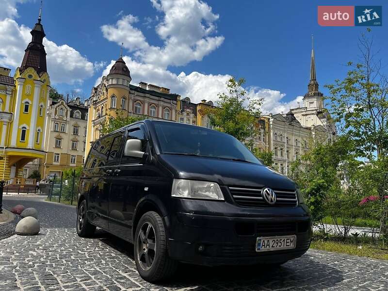Минивэн Volkswagen Transporter 2005 в Киеве