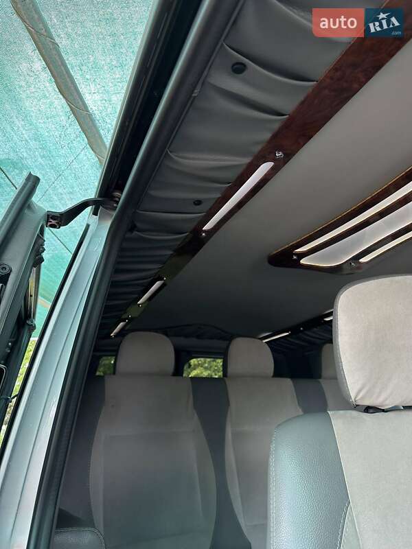 Минивэн Volkswagen Transporter 2009 в Ивано-Франковске