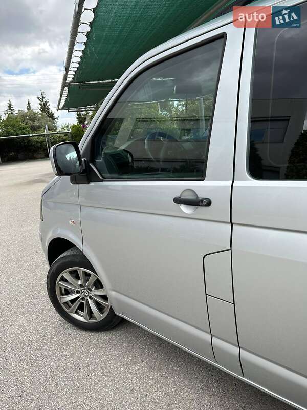Минивэн Volkswagen Transporter 2009 в Ивано-Франковске