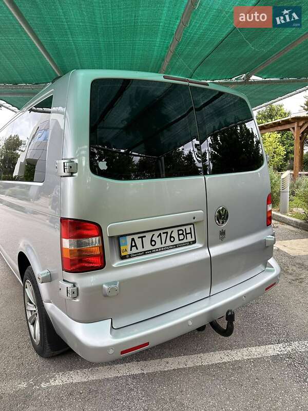 Минивэн Volkswagen Transporter 2009 в Ивано-Франковске