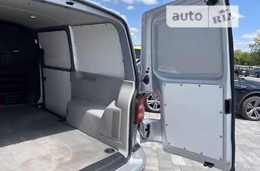 Минивэн Volkswagen Transporter 2018 в 