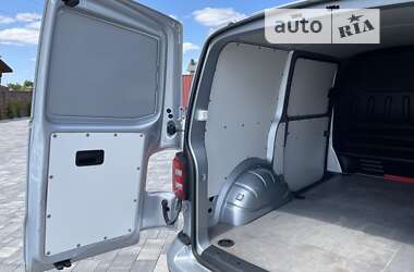 Минивэн Volkswagen Transporter 2018 в 