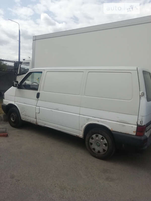 Рефрижератор Volkswagen Transporter 2002 в Киеве фото 4 Рефрижератор Volkswagen Transporter 2002 в Киеве