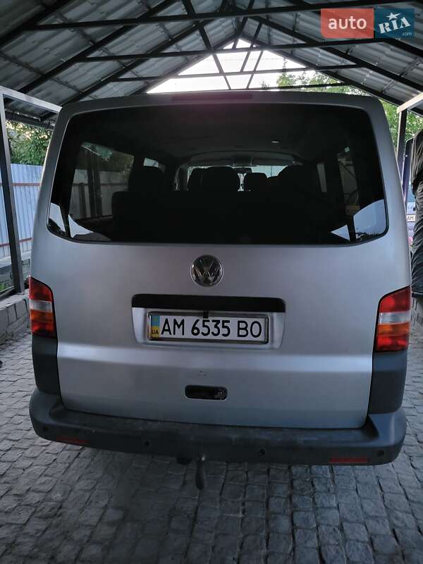 Минивэн Volkswagen Transporter 2008 в Коростышеве