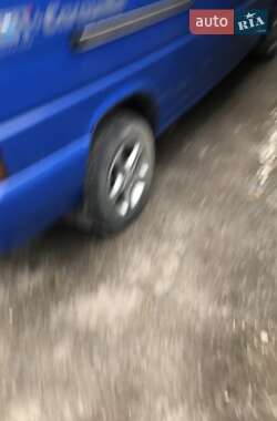 Минивэн Volkswagen Transporter 1998 в 