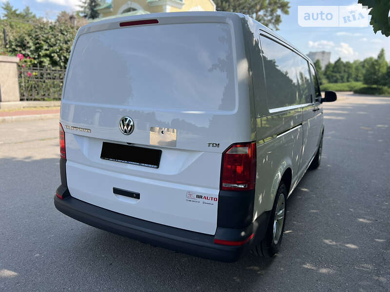 Грузовой фургон Volkswagen Transporter 2017 в Умани