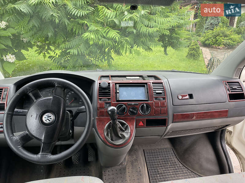 Минивэн Volkswagen Transporter 2007 в Киеве