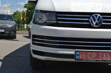 Минивэн Volkswagen Transporter 2019 в 