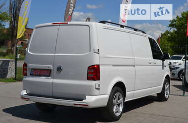 Минивэн Volkswagen Transporter 2019 в 