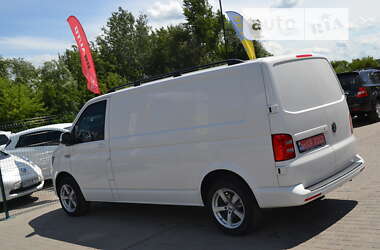 Минивэн Volkswagen Transporter 2019 в 