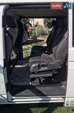Минивэн Volkswagen Transporter 2015 в 