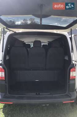 Минивэн Volkswagen Transporter 2015 в 