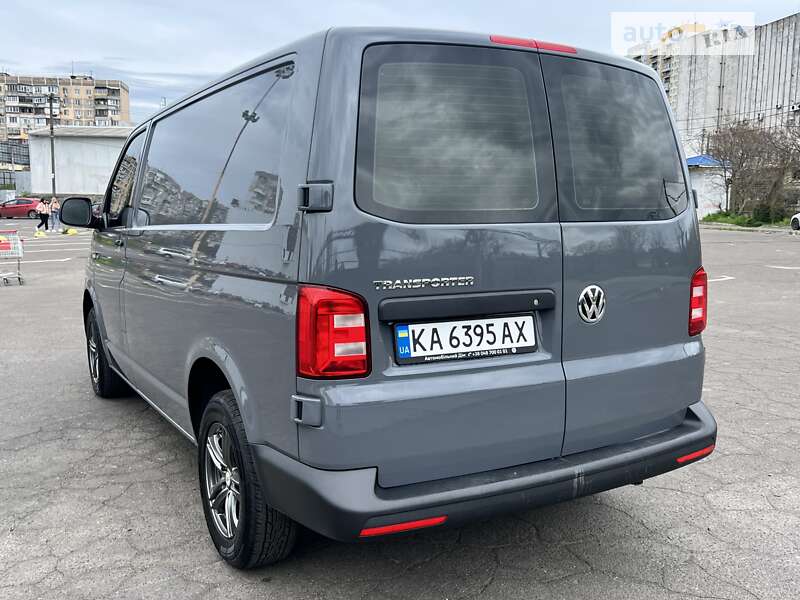 Вантажний фургон Volkswagen Transporter 2019 в Одесі