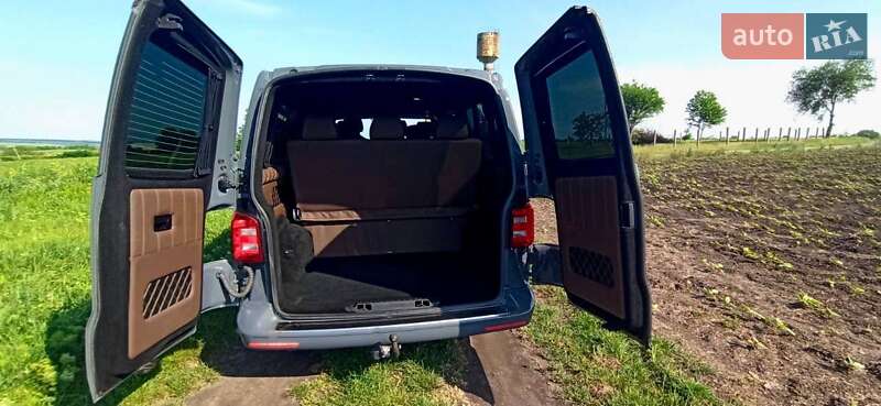 Мінівен Volkswagen Transporter 2017 в Миколаєві