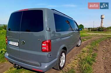 Минивэн Volkswagen Transporter 2017 в 