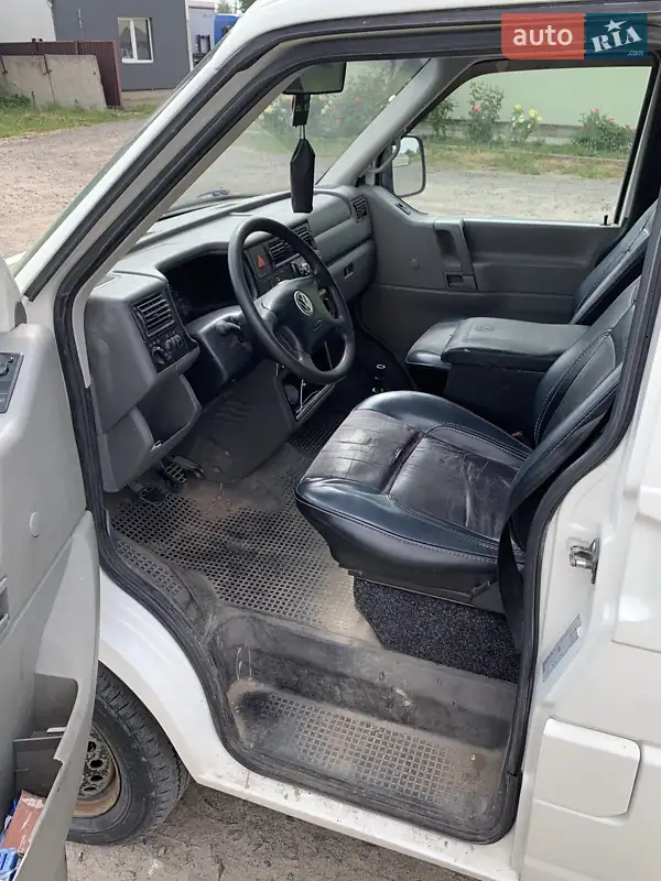 Volkswagen Transporter 2000 VIN WV1ZZZ70ZYH026786 фото оголошення 6 з 42