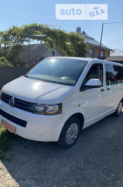 Мінівен Volkswagen Transporter 2013 в Снятині