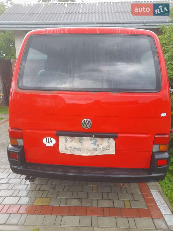 Минивэн Volkswagen Transporter 1997 в Жовкве