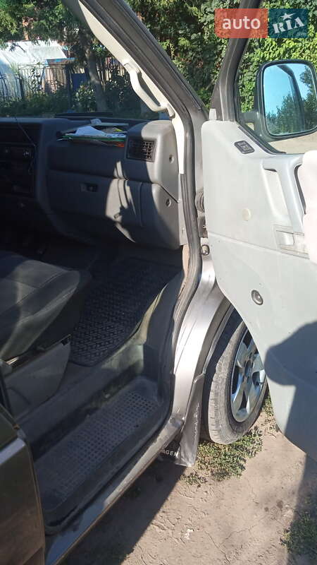 Минивэн Volkswagen Transporter 1999 в Шепетовке