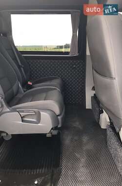 Микроавтобус Volkswagen Transporter 2015 в 