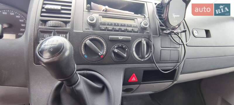 Минивэн Volkswagen Transporter 2008 в Дрогобыче фото 34 Минивэн Volkswagen Transporter 2008 в Дрогобыче