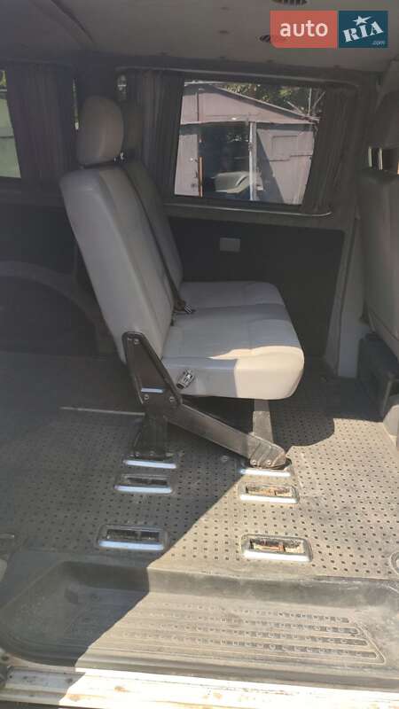 Минивэн Volkswagen Transporter 2008 в Днепре фото 2 Минивэн Volkswagen Transporter 2008 в Днепре