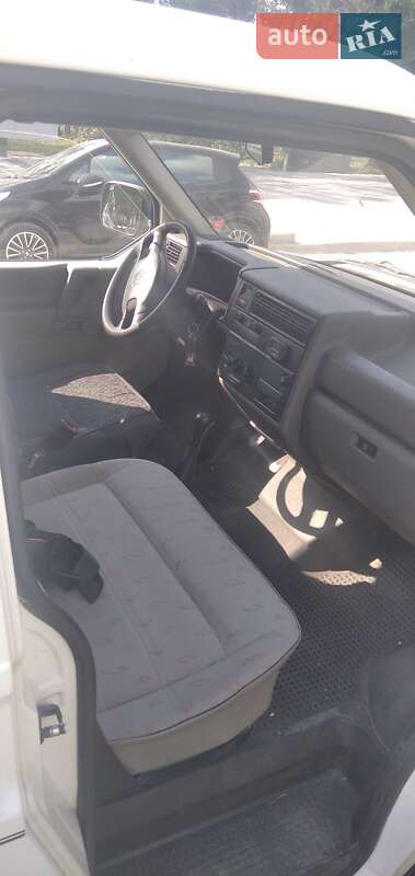 Мінівен Volkswagen Transporter 1997 в Кременці
