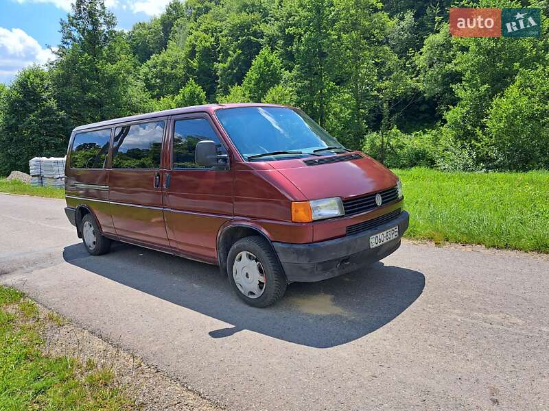 Минивэн Volkswagen Transporter 1995 в Тячеве