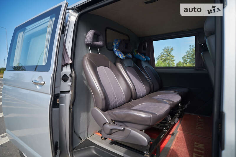 Минивэн Volkswagen Transporter 2007 в Хмельницком