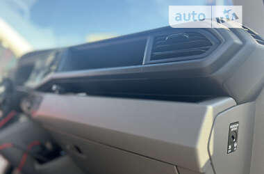 Грузовой фургон Volkswagen Transporter 2020 в 