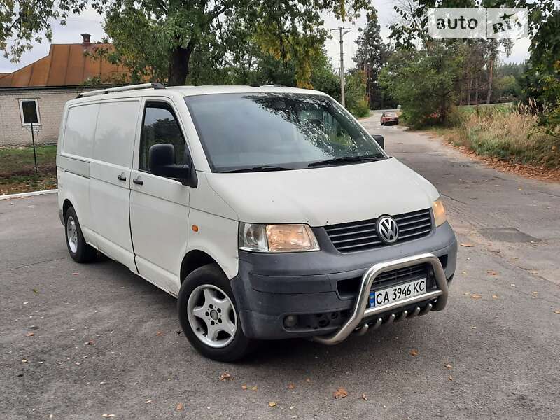 Грузовой фургон Volkswagen Transporter 2006 в 