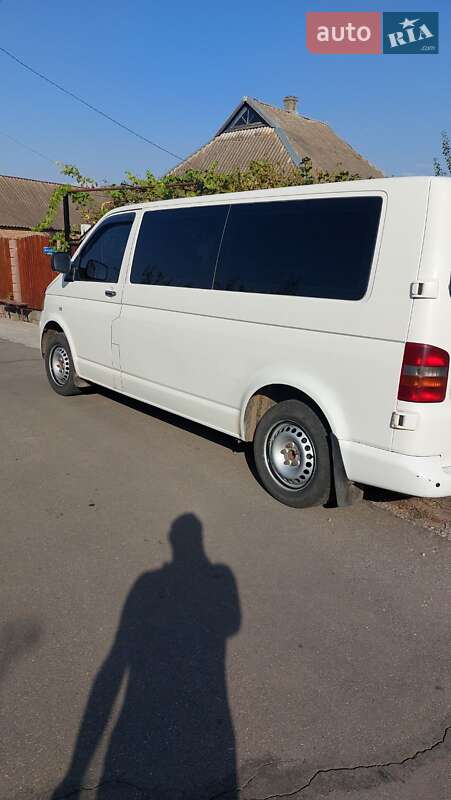 Минивэн Volkswagen Transporter 2003 в Никополе