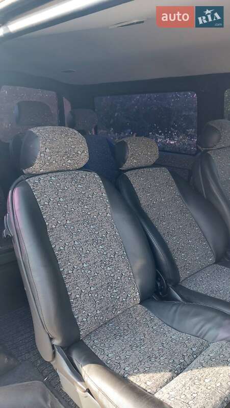 Минивэн Volkswagen Transporter 2003 в Никополе