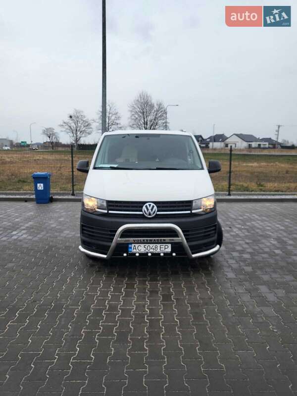 Минивэн Volkswagen Transporter 2018 в Луцке