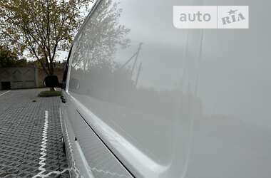 Грузовой фургон Volkswagen Transporter 2018 в 