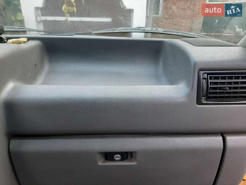 Мінівен Volkswagen Transporter 1999 в Шептицькому