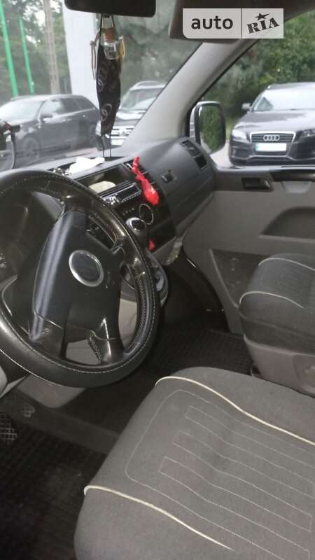 Мінівен Volkswagen Transporter 2005 в Львові фото 3 Мінівен Volkswagen Transporter 2005 в Львові