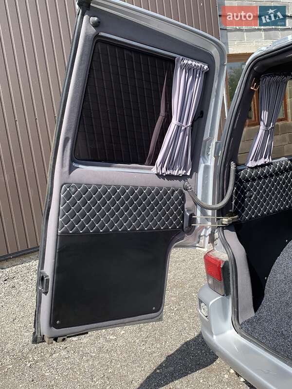 Volkswagen Transporter 2002