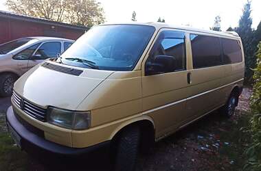 Мінівен Volkswagen Transporter 2002 в Чернівцях