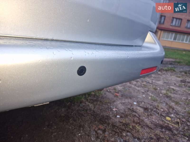 Грузопассажирский фургон Volkswagen Transporter 2011 в Бердичеве