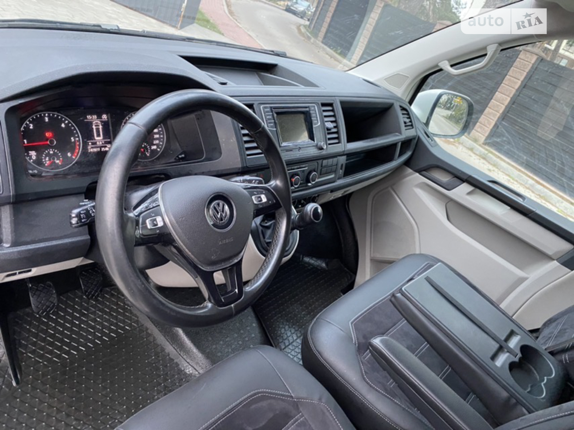 2015 Volkswagen Transporter - мініатюра 8
