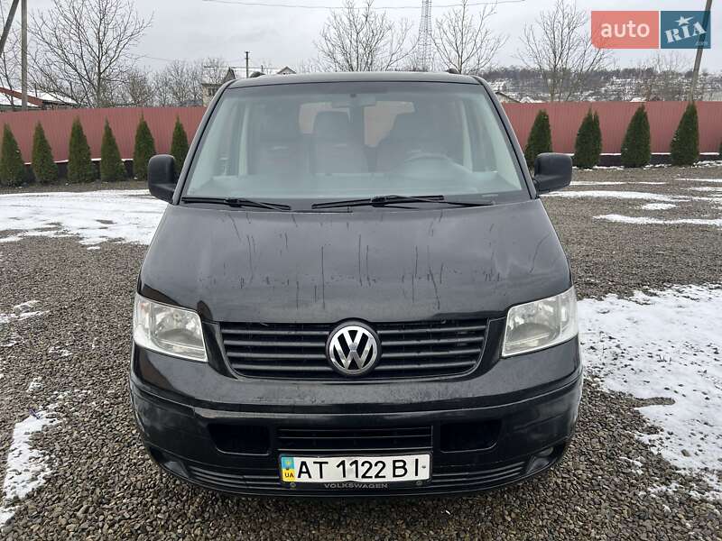 Минивэн Volkswagen Transporter 2005 в Тячеве