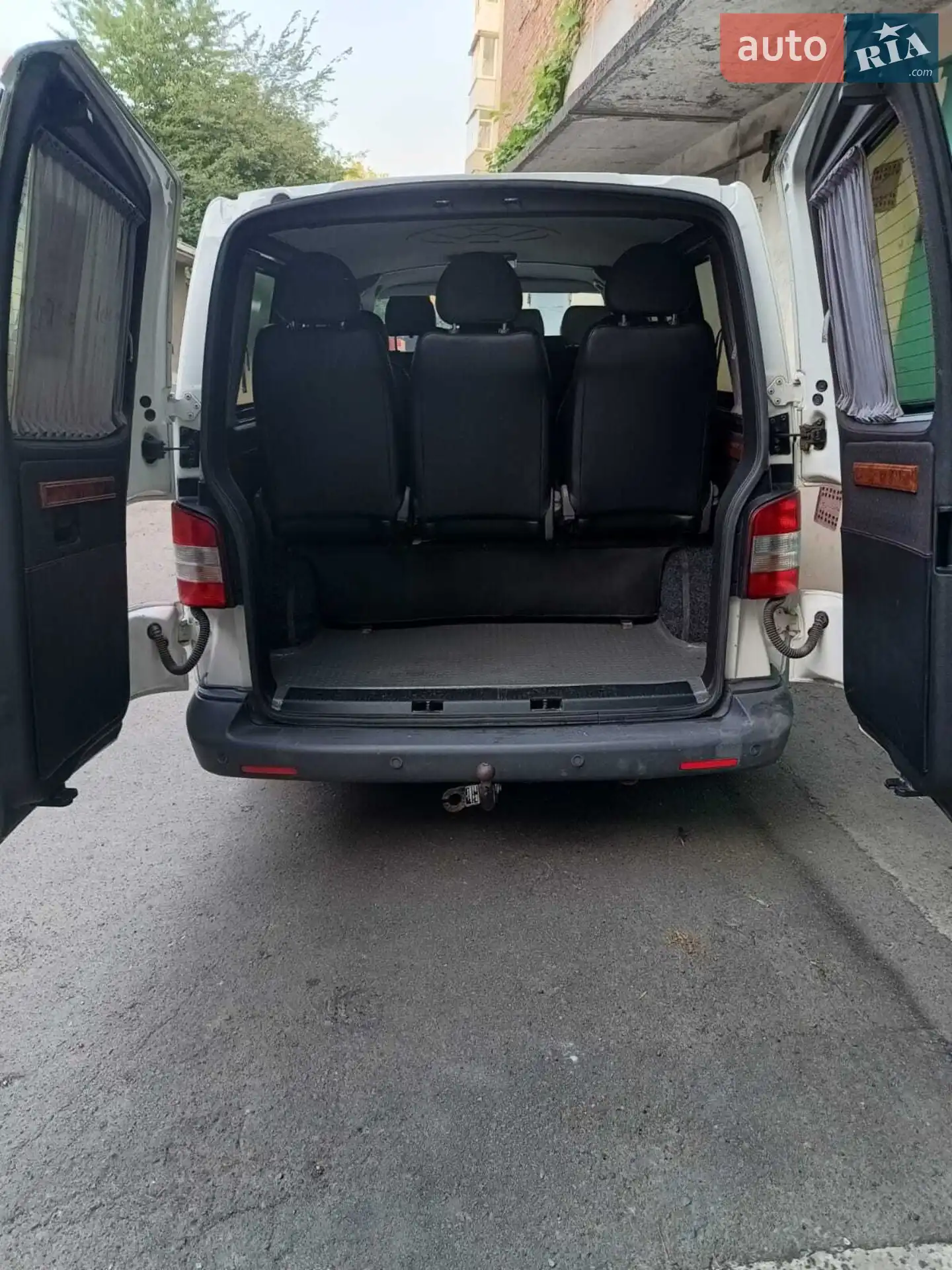 2011 Volkswagen Transporter - мініатюра 4