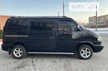 Минивэн Volkswagen Transporter 2000 в 