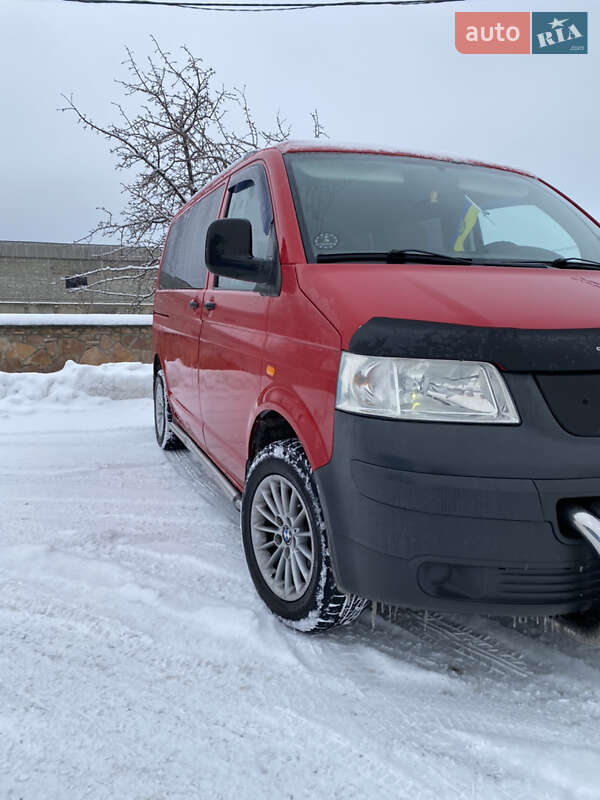 Мінівен Volkswagen Transporter 2006 в Березному