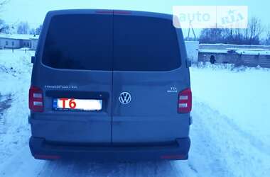 Минивэн Volkswagen Transporter 2015 в Маневичах